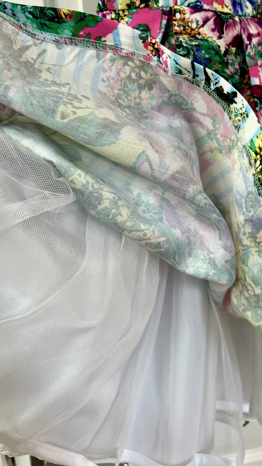 Niña Floral Primavera Verano Fiesta Vestido Boda Tafetán Plisado Forrado. Foto 4 de 4