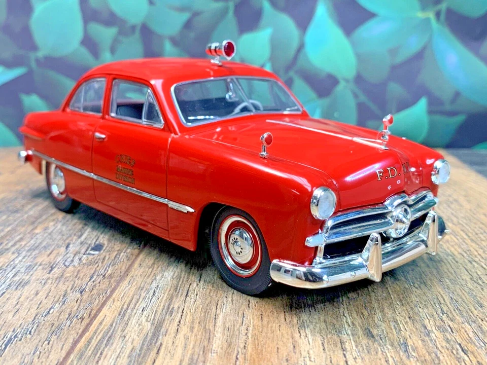 NEW IN BOX FIRST GEAR 1949 FORD TUDOR FDNY CHIEF SCALE 1:25 - Image 2 of 4