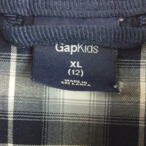Gap Kids Plaid Shirt Boys Size XL Navy Blue Long Sleeve Button Down - Picture 4 of 4