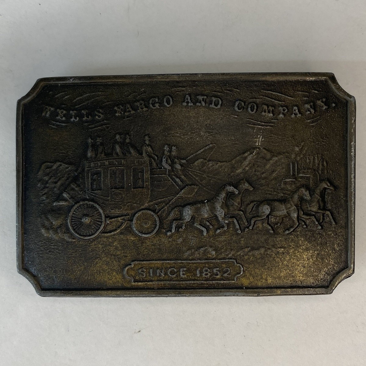 VINTAGE BELT BUCKLE WELLS FARGO & COMPANY SINCE 1852 NEW YORK | eBay