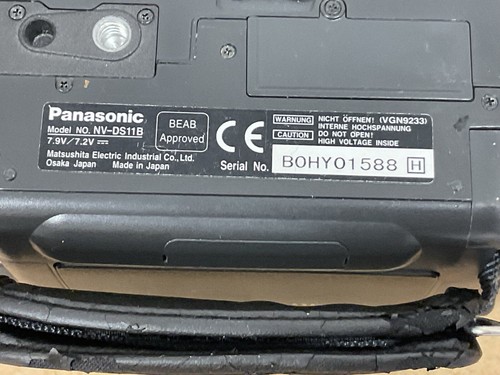 Panasonic NV-DS11 MiniDV camcorder + leads - Picture 7 of 11