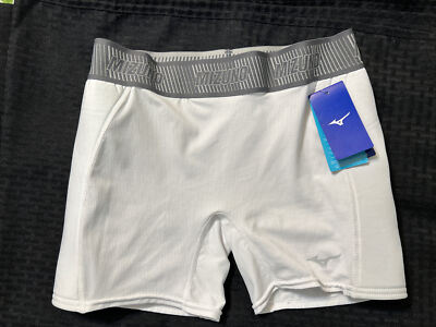 NWT Mizuno Performance Women s Short Sz L White