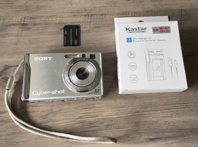 Sony Cyber-shot DSC-W80 7.2MP Digital Camera - Silver With Charger And SD Card
