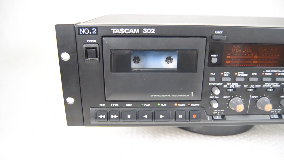 整備済み　TASCAM 302 カセットデッキ TASCAM 302 ダブルカセットデッキ 3Uラックマウント 業務用 タスカム