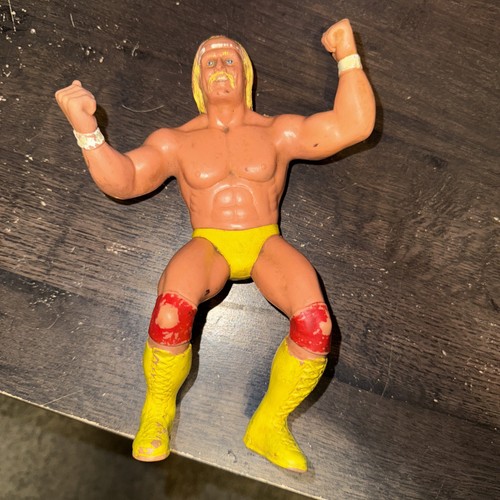 Vintage 1980's WWF LJN Wrestling Superstars Hulk H...