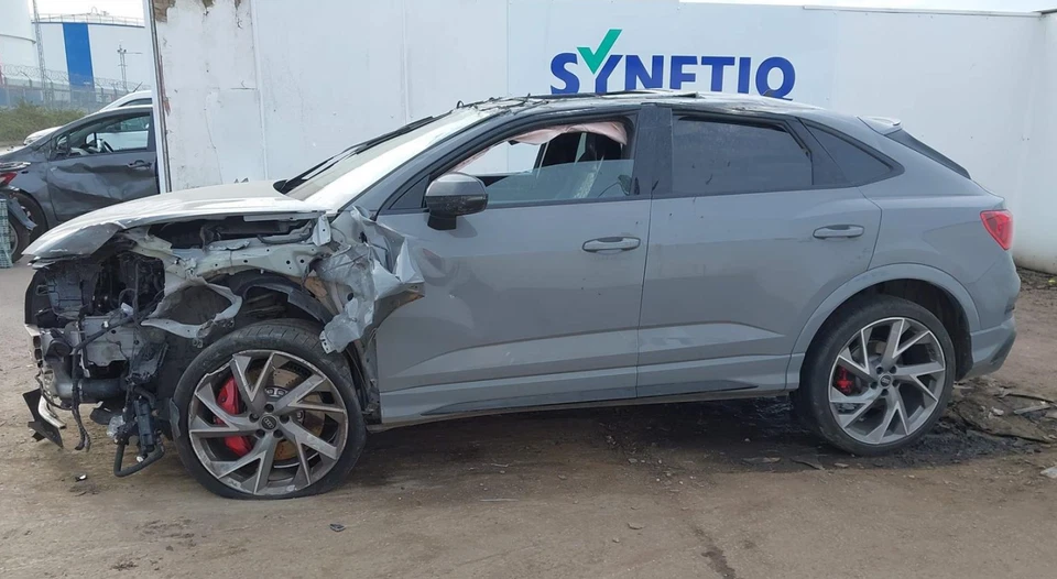 BISAGRA CAPÓ LH AUDI Q3 MK2 2018 On RS SPORTBACK TFSI QUATTRO SALIENTE 5 PUERTAS Foto 2 de 4