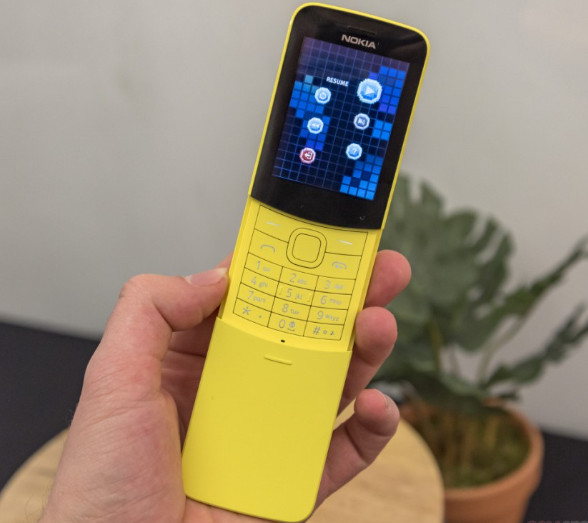 Nokia 8110 GSM Cellphone Tough 4G Flashlight 4GB Unlocked 