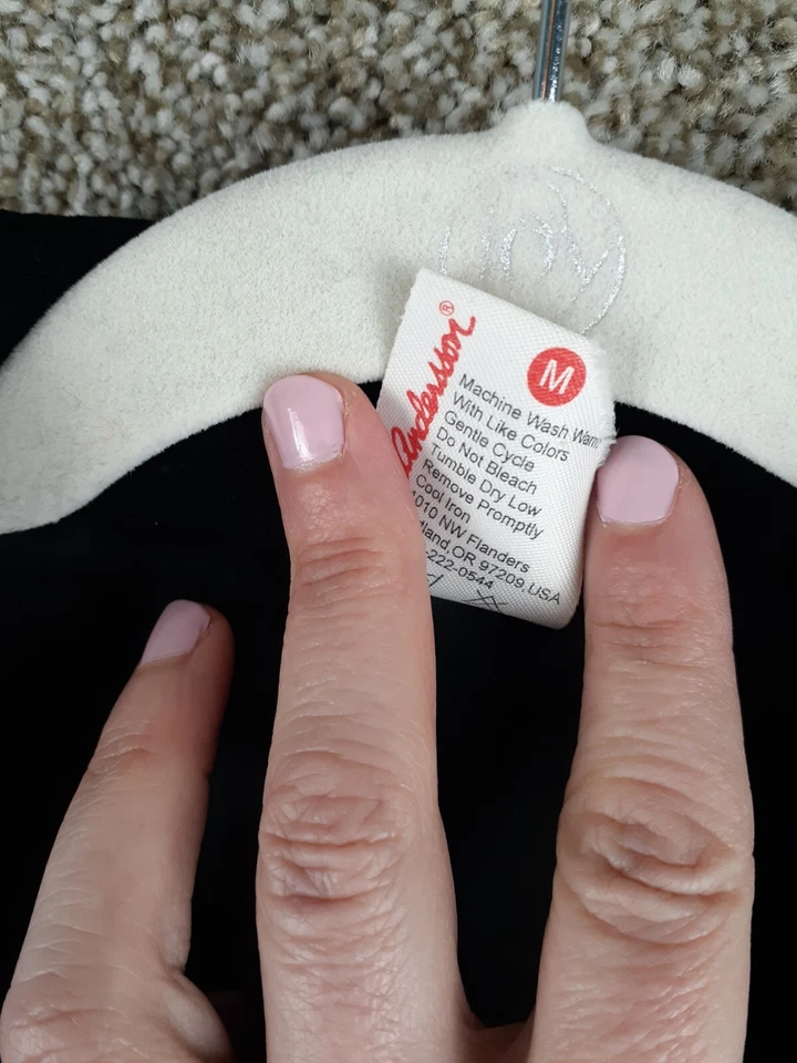 Chaqueta acolchada de terciopelo negra Hanna Andersson para mujer M cremallera cuello delantero de colección años 90 Foto 4 de 4