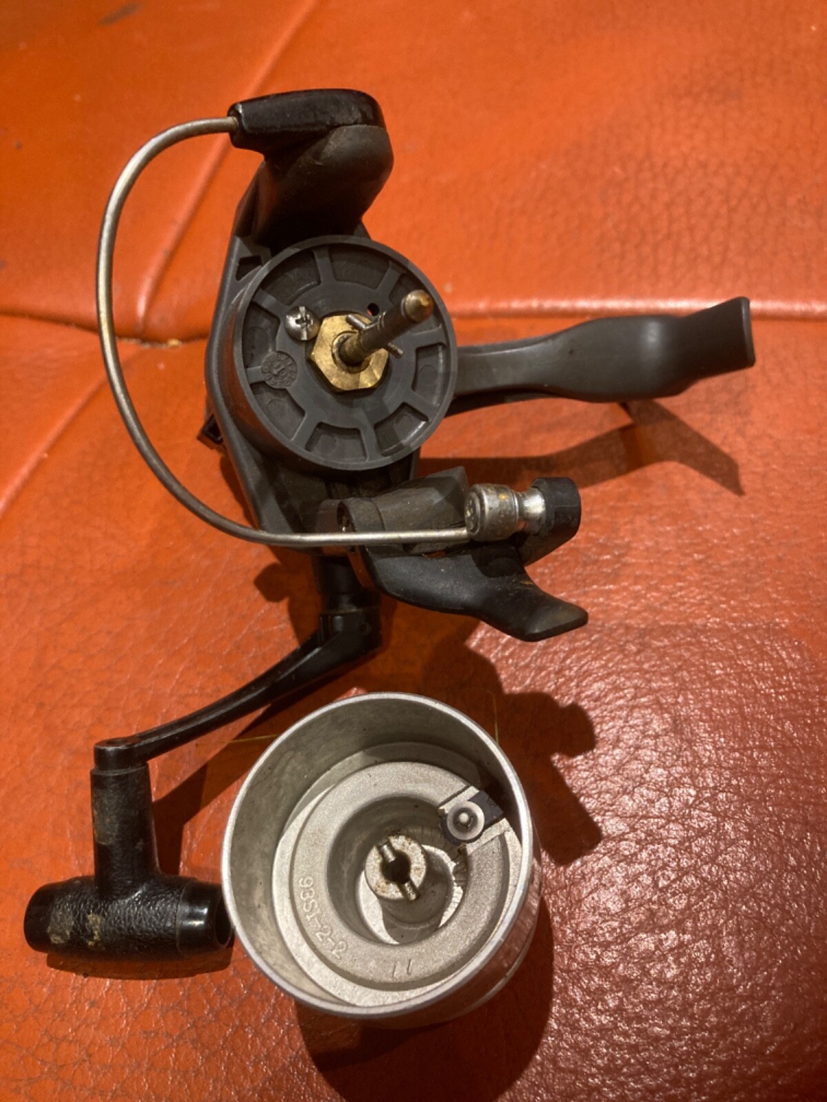 Shimano AX 2000 RA Spinning Reel Light Quickfire II Front Drag 2 Bearings VG