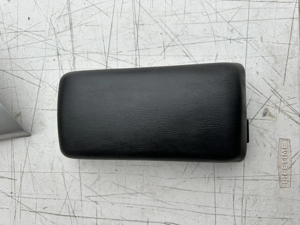 SUBARU BAJA CONSOLA PISO CENTRAL REPOSABRAZOS TAPA OEM NEGRO 2003 2004 2005 2006 Foto 2 de 4