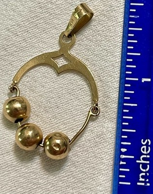 14 Karat Gold Anhänger Kreis mit Perlen.  **LOOK** 0,05 Oz. Aktueller Wert 240,00  