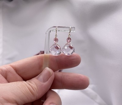 14 Karat rosa Turmalin Quarz Ohrringe 12 mm facettiert Briolette simuliert