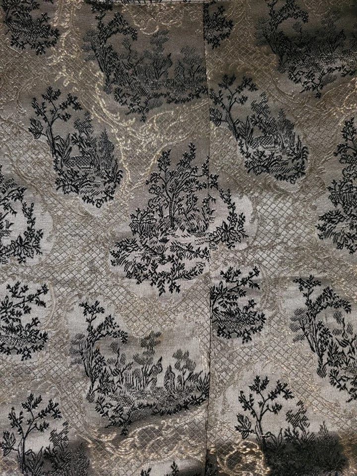 Vintage Miu Miu Silk Brocade Silver and Black Floral Print Box Pleat Skirt  42 - Image 3 of 4