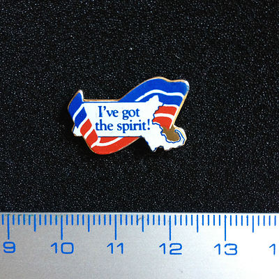 Schöne Anstecknadel Anstecknadel ''I've Got The Spirit ! USA Massachusetts Karte.Original Metall