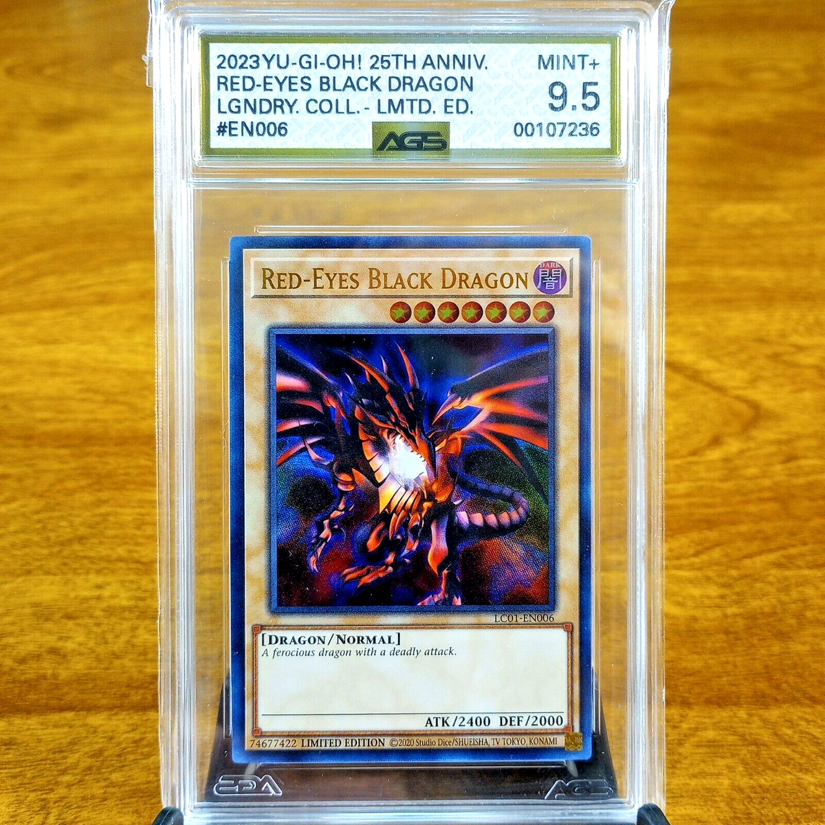 Yu-Gi-Oh 25th Anniversary Red-Eyes Black Dragon LC01-EN006