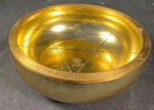VINTAGE WEAR EVER  BRASS CIGAR ASHTRAY USA WEAR-EVER 5” Diameter