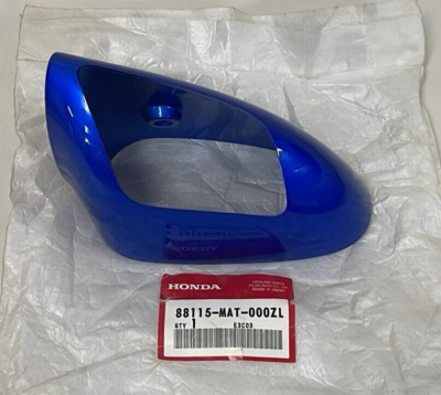 HONDA CBR1100XX SUPERBLACKBIRD RIGHT MIRROR COVER # 88115-MAT