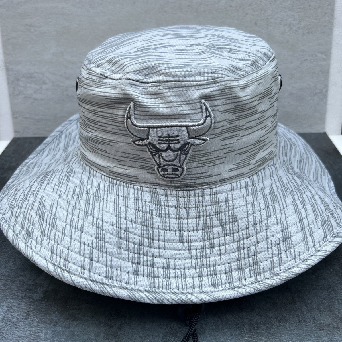 Chicago Bulls Bucket Hat Ultra GAME Dockside Vented Gray Cap