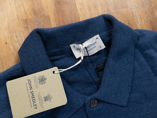 JOHN SMEDLEY Suéter Polo Lana Merino Nueva Zelanda Azul Índigo Sólido Mediano Nuevo con Etiquetas - Imagen 2 de 6