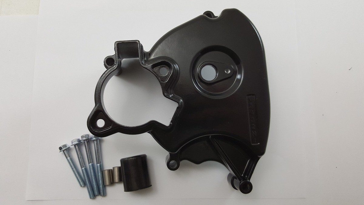 1999-2007 Suzuki Hayabusa Engine Sprocket Cover W Bolts | OE
