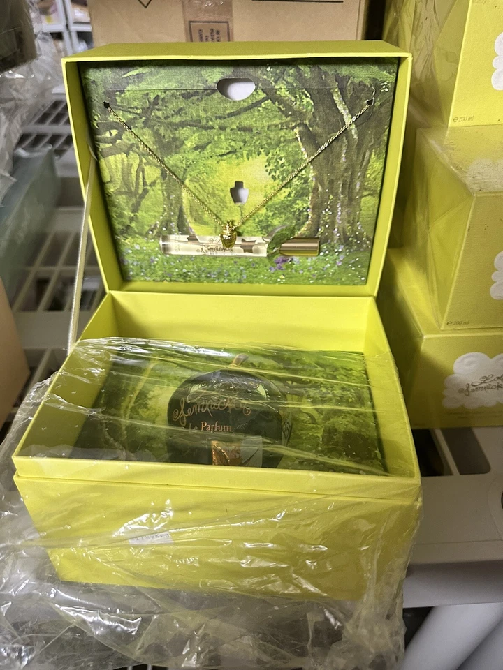 Lolita Lempicka Le parfum set de regalo 3,4 oz y 0,25 oz eau de parfum y collar Foto 2 de 4