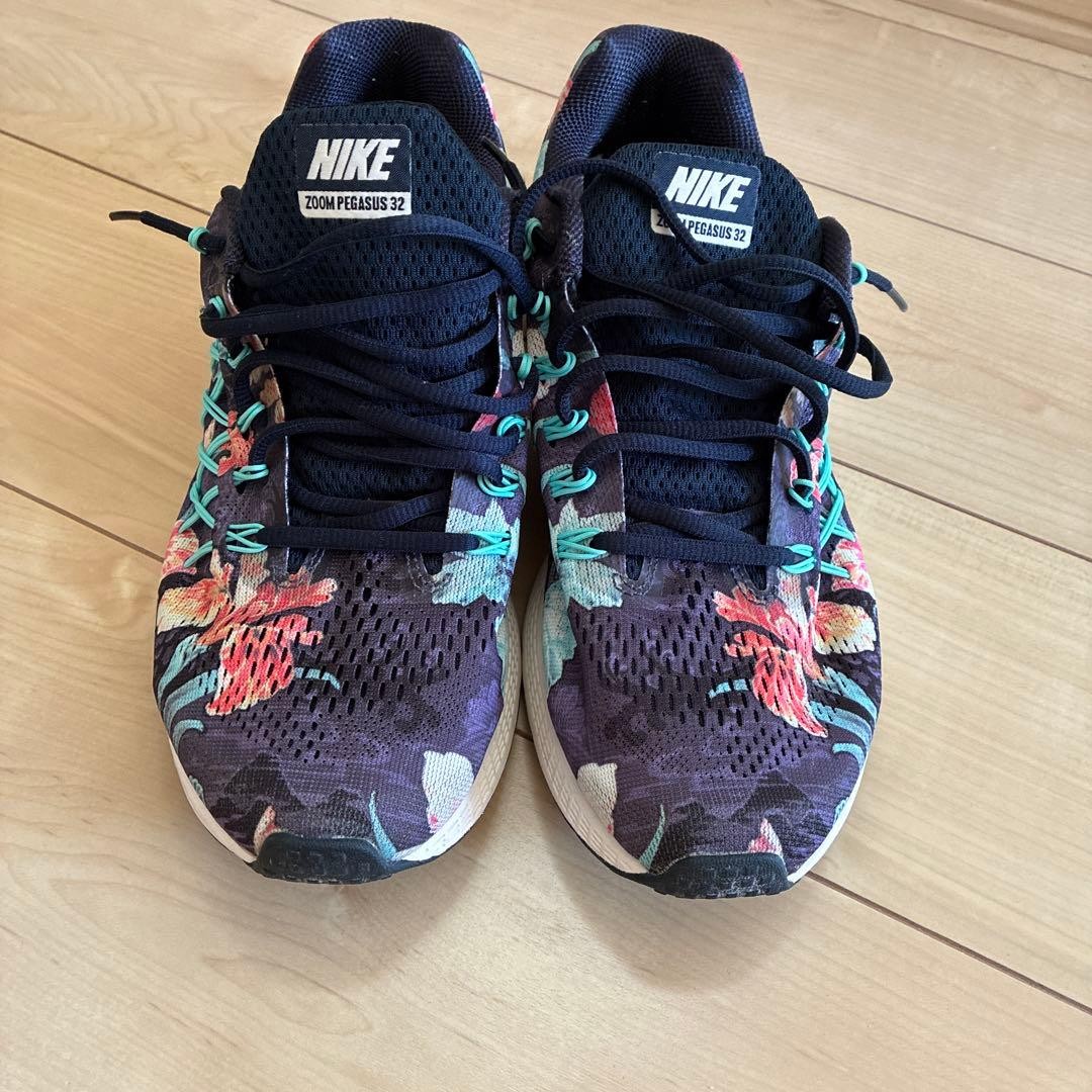 Nike Pegasus 32 floral Nike Air Zoom Pegasus 32 in the | Mercari main image 3