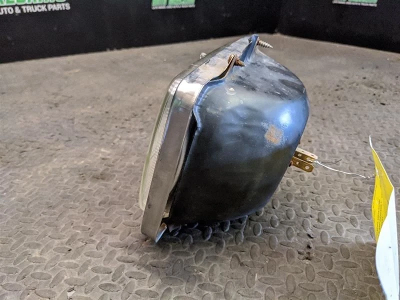 Driver Left Headlight Sealed Beam Fits 97-17 FORD E350 VAN 2063672 Foto 3 de 4