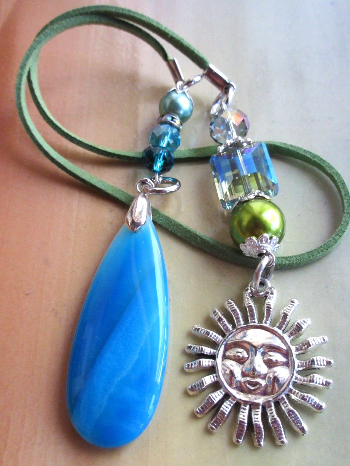 Aqua Teardrop, Crystal, Silver  Sun Bookmark    19.5 inches
