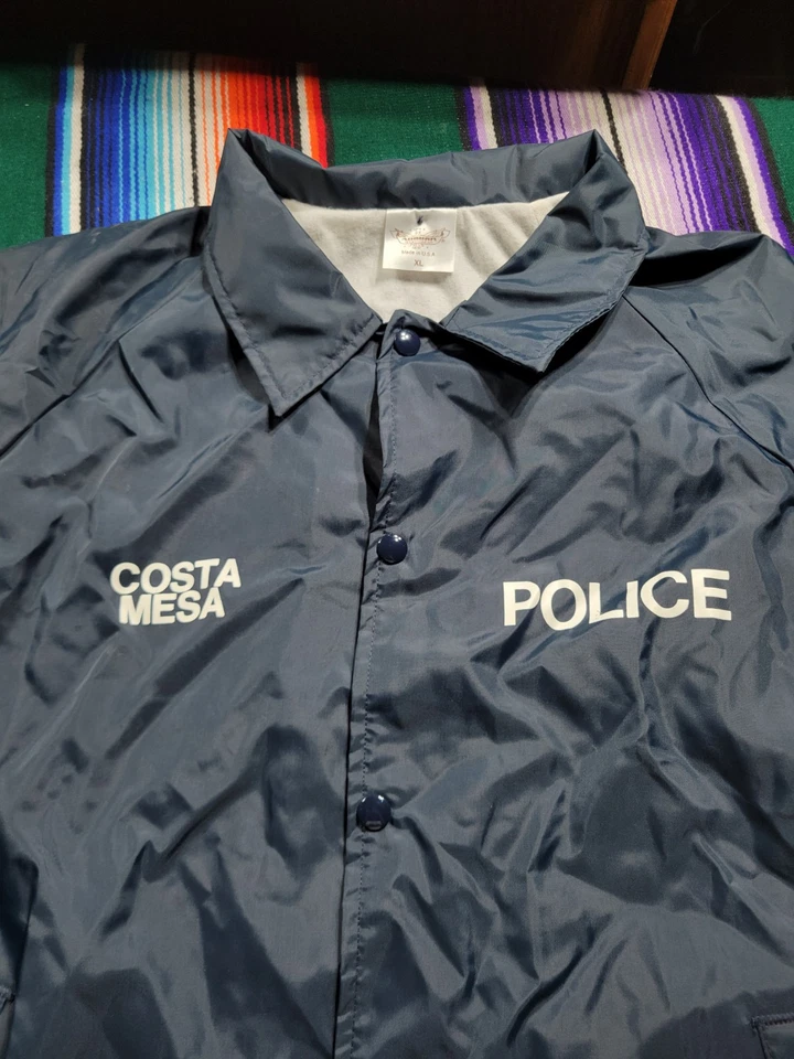 Chaqueta cortavientos vintage Costa Mesa California Police Snap Up talla XL HECHA EN EE. UU. Foto 4 de 4