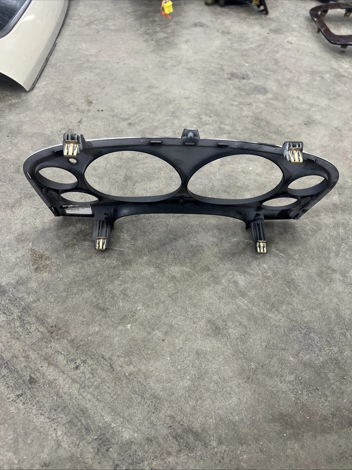 GMC Chevy Suburban 2007 panel de instrumentos velocímetro bisel de racimo #209 Foto 4 de 4