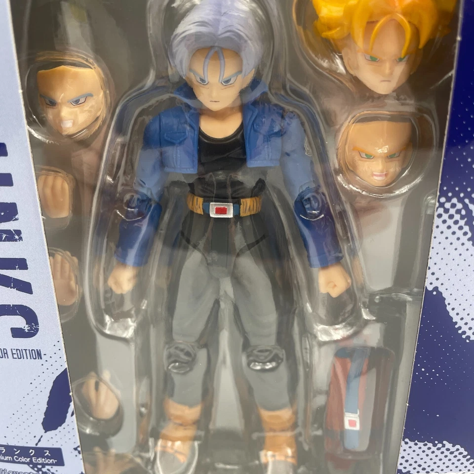 Boneco de ação Dragon Ball Z Trunks S.H.Figuarts BANDAI brinquedo colorido premium Japão - Imagem 2 de 4