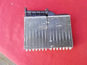 BMW E34 Wärmetauscher 64.11.1 384 325.9