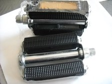 COPPIA PEDALI CICLOMOTORI D'EPOCA VARI MODELLI 