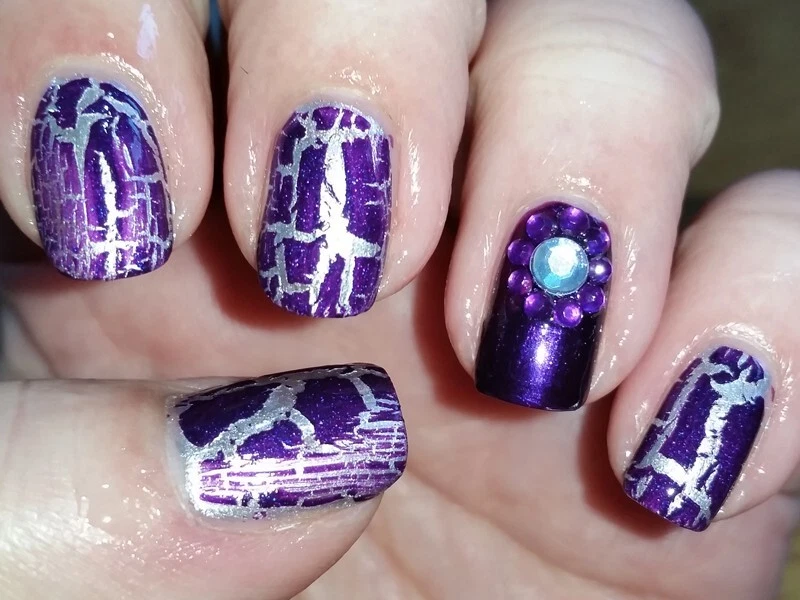 DEBBY COLORPLAY VERNIS A ONGLES CRACK craquelé 07 violet pailleté VAL 10,95€