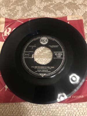 Elvis Presley-It s Now Or Never (O Sole Mio)/Make Me Know It 7  Vinyl Single 45