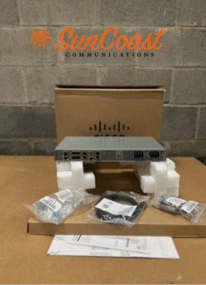 Cisco ASR-920-4SZ-D  CLEAN SERIALS and FULLY LOADED LICENSING