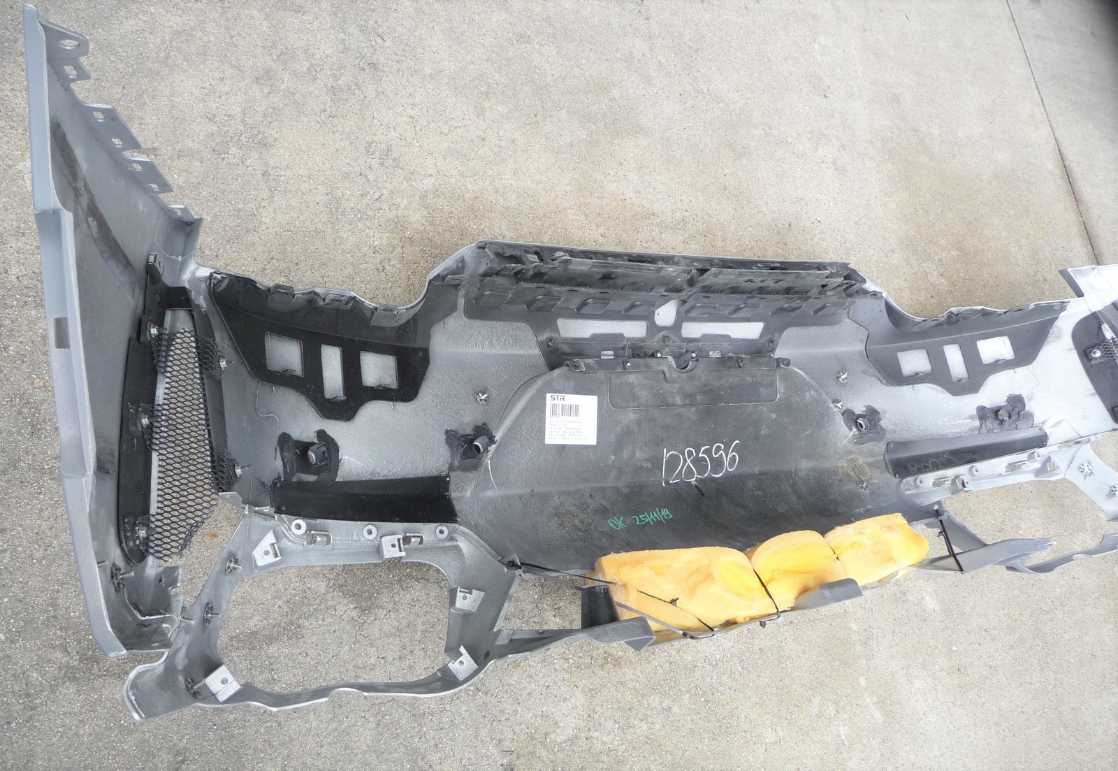 2018-2022 Ferrari 812 Superfast F152M Rear Bumper Cover 89055200G OEM