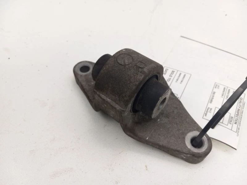 2011 NISSAN ALTIMA TRANSMISSION MOUNT 24964 - Image 2 of 4