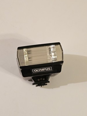 Vintage Olympus T20 Electronic Flash Shoes Mount Unit Flash UNTESTED