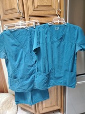 Cherokee Scrub  lot of 3  2 tops  1 pant uniform M Caribbean blue