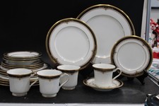 Noritake Gold and Sable 4- 5 piece Setting 20 Pieces