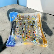 Hand Crafted Fused Art Glass Trinket Dish Plate Small With Multicolor Spots Vtg