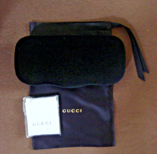 GUCCI Small Black Velvet Hard Clamshell Case NEW!!! Authentic - Picture 3 of 7