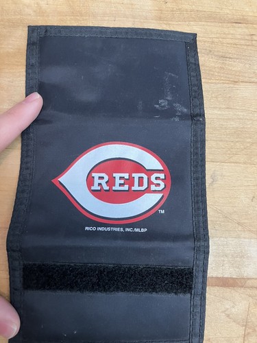 Cincinnati Reds trifold wallet Rico industries MLBP - Picture 3 of 6