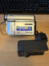 Samsung VP-D454 SILVER DIGITAL VIDEO CAMERA w/ CHARGER