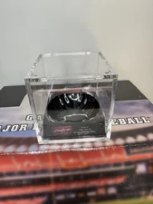 Rawlings Major League Baseball Display Case Autograph Holder Ball Retired Style