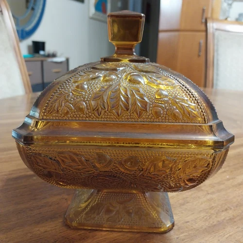 Vtg Jeanette Amberina Square Pedestal Candy Dish  With Lid Oak Leaf Pattern