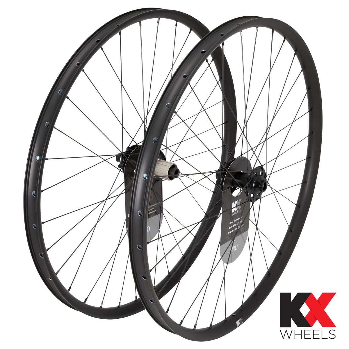 Колесная пара KX Pro 27.5 MTB DISC с бескамерной сквозной осью черного цвета