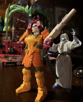 Super7 Ultimates! Transformers Wave 2 Bludgeon And the Worst Robot Reaper