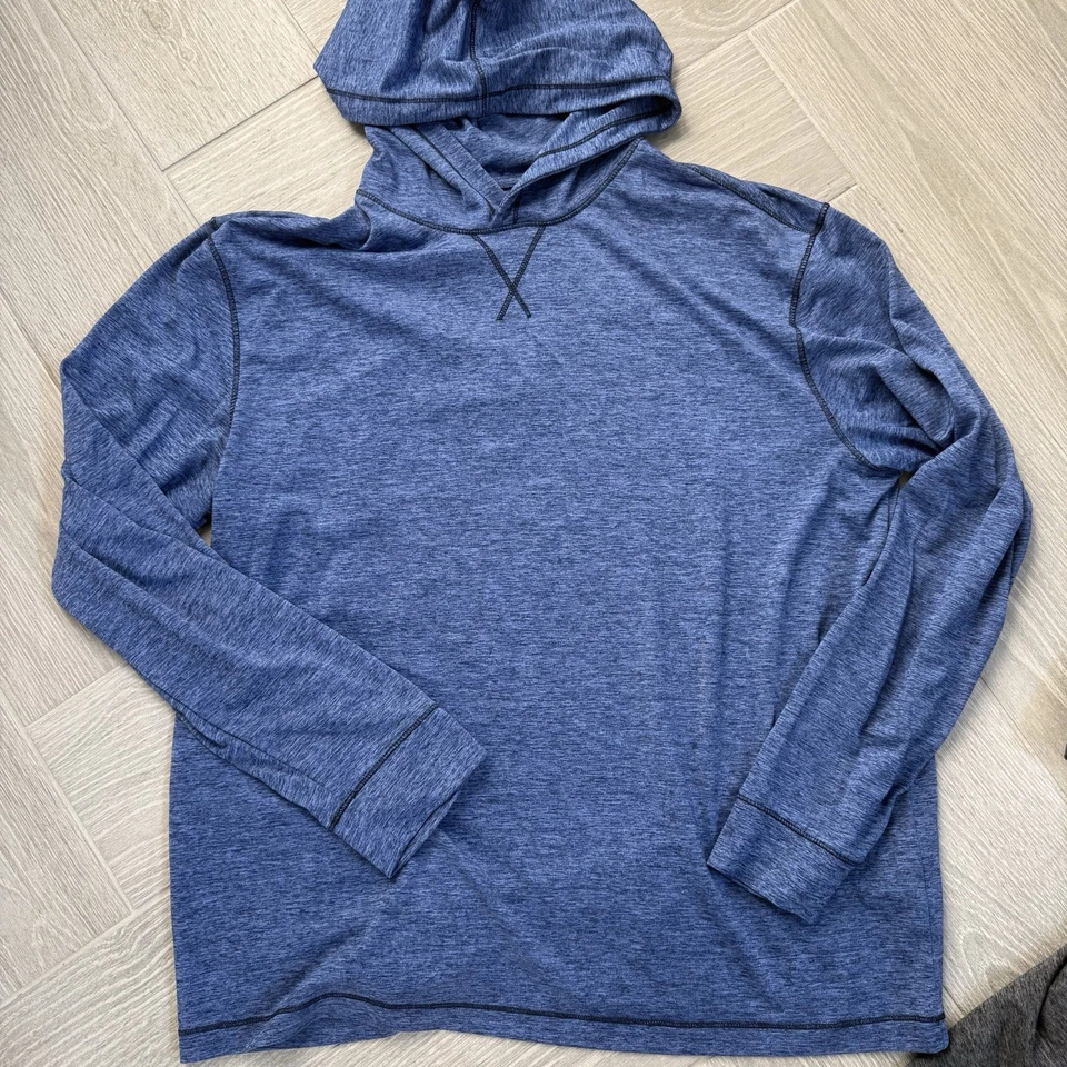 2 camisas con capucha Dri Fit manga larga Roundtree And York Performance grandes para hombre Foto 3 de 4